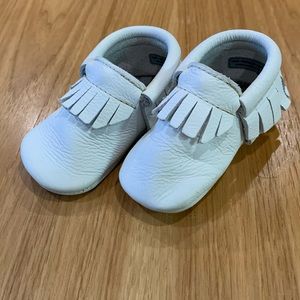 White moccasins crib shoes - 3